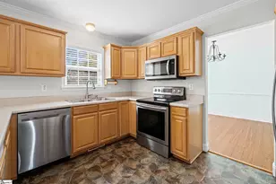 4 Fieldhaven Ct, Greer, SC 29651 - Photo 9