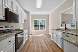 309 Savage Ct, Greer, SC 29651 - Photo 9