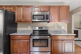207 Ridgeway Dr, Greenville, SC 29607 - Photo 9