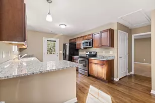 207 Ridgeway Dr, Greenville, SC 29607 - Photo 11