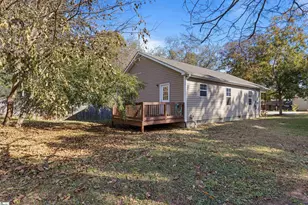 207 Ridgeway Dr, Greenville, SC 29607 - Photo 25