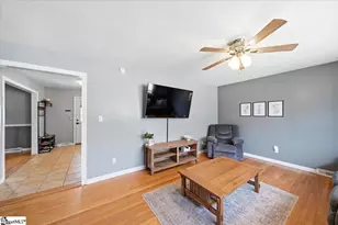 219 7 Oaks Ln, Spartanburg, SC 29301 - Photo 9