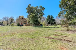 838 S Harper St, Laurens, SC 29360 - Photo 41