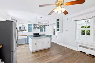 838 S Harper St, Laurens, SC 29360 - Photo 29