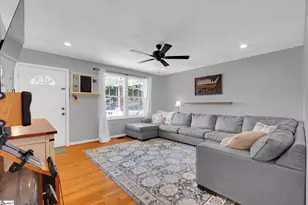 450 Lindsey Lake Rd, Travelers Rest, SC 29690 - Photo 5