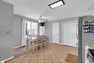 450 Lindsey Lake Rd, Travelers Rest, SC 29690 - Photo 11