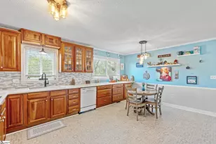 202 Park Rd, Belton, SC 29627 - Photo 17