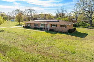 202 Park Rd, Belton, SC 29627 - Photo 7