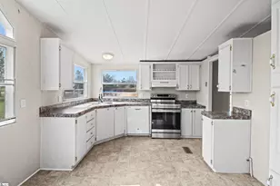 1715 Keeler Mill Rd, Travelers Rest, SC 29690 - Photo 9