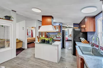 109 Lakeside Drive, Taylors, SC 29687 - Photo 11