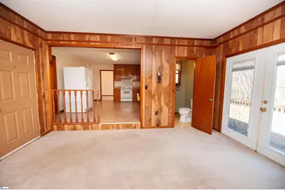 2611 Highway 92, Enoree, SC 29335 - Photo 9