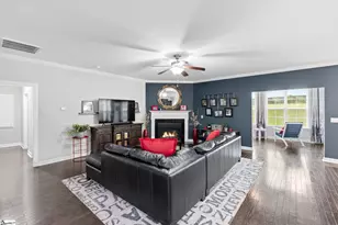 313 Scotts Bluff Dr, Simpsonville, SC 29681 - Photo 9