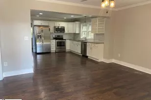 8 Lester Ave, Greenville, SC 29617 - Photo 5