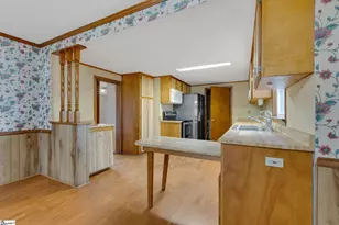 160 J St, Greer, SC 29651 - Photo 9