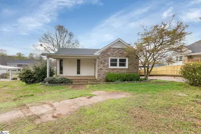 160 J Street, Greer, SC 29651 - Photo 1