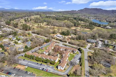 2601 Duncan Chapel Road #Unit B202, Greenville, SC 29617 - Photo 23