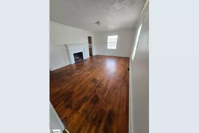 412 Lucerne Drive, Spartanburg, SC 29302 - Photo 3