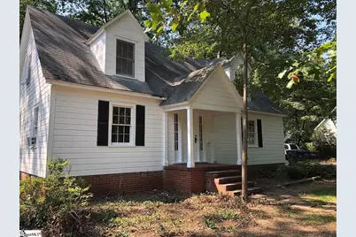 412 Lucerne Drive, Spartanburg, SC 29302 - Photo 1