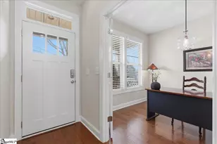 22 Kelvyn St, Greer, SC 29651 - Photo 5