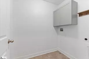 22 Kelvyn St, Greer, SC 29651 - Photo 15