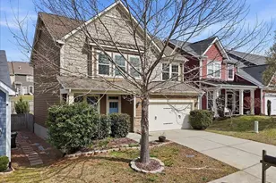 22 Kelvyn St, Greer, SC 29651 - Photo 3