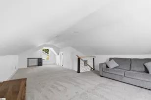 14 Hawthorne Ln, Greenville, SC 29605 - Photo 13