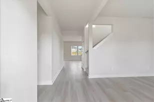 621 Hollybank St, Fountain Inn, SC 29644 - Photo 5