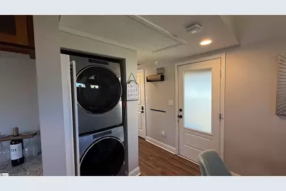 16 Crystal Avenue, Greenville, SC 29605 - Photo 9