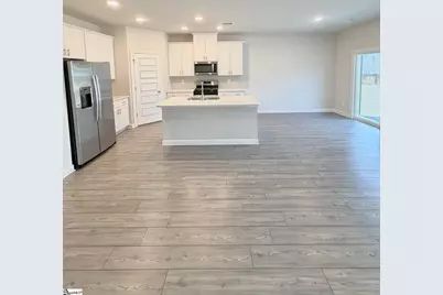 104 Madera Court, Spartanburg, SC 29302 - Photo 3