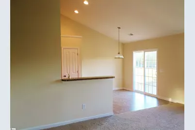 305 Engelmann Lane, Simpsonville, SC 29681 - Photo 7