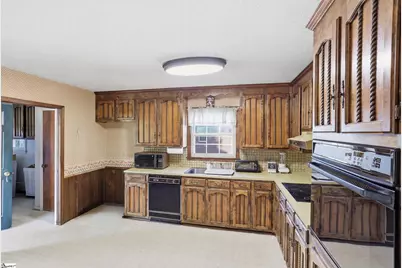 106 Oak Knoll Terrace, Anderson, SC 29625 - Photo 9