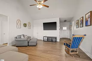 122 Palmetto Valley Dr, Greer, SC 29651 - Photo 7