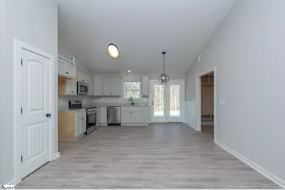 9892 Highway 252, Ware Shoals, SC 29662 - Photo 7