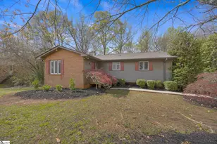 405 Bent Creek Dr, Greer, SC 29650 - Photo 1