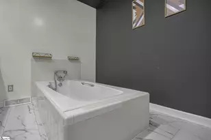 405 Bent Creek Dr, Greer, SC 29650 - Photo 19