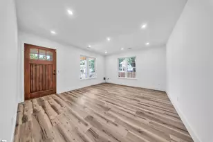 409 Gower St, Greenville, SC 29611 - Photo 3