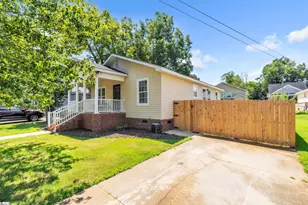 409 Gower St, Greenville, SC 29611 - Photo 11