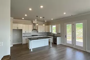403 Rustic Outland Dr, Simpsonville, SC 29681 - Photo 9