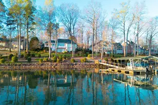 138 S Oak Pointe Dr, Seneca, SC 29672 - Photo 45