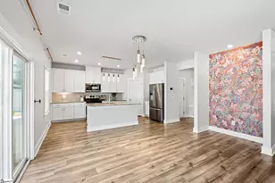 569 Laxton Rd, Greer, SC 29651 - Photo 17