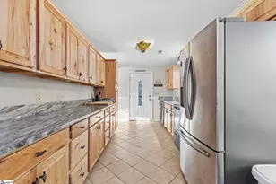 102 Benwood Dr, Simpsonville, SC 29680 - Photo 9