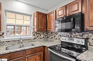 6 Avenel Ct, Simpsonville, SC 29681 - Photo 9