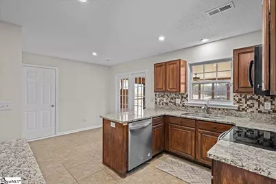 6 Avenel Court, Simpsonville, SC 29681 - Photo 11