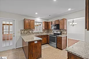 6 Avenel Ct, Simpsonville, SC 29681 - Photo 5