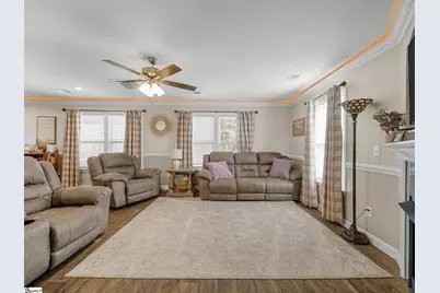 401 Timberwood Drive, Woodruff, SC 29388 - Photo 11