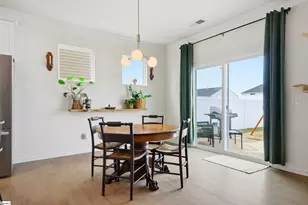 221 Pendergast Rd, Greenville, SC 29605 - Photo 7