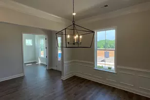 401 Rustic Outland Dr, Simpsonville, SC 29681 - Photo 7