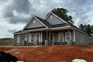 608 Timber Grove Dr, Simpsonville, SC 29681 - Photo 1