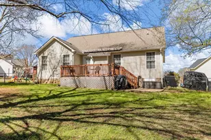 139 Cherrywood Rd, Woodruff, SC 29388 - Photo 29