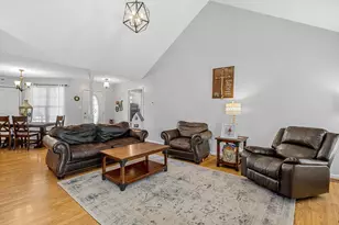 139 Cherrywood Rd, Woodruff, SC 29388 - Photo 15